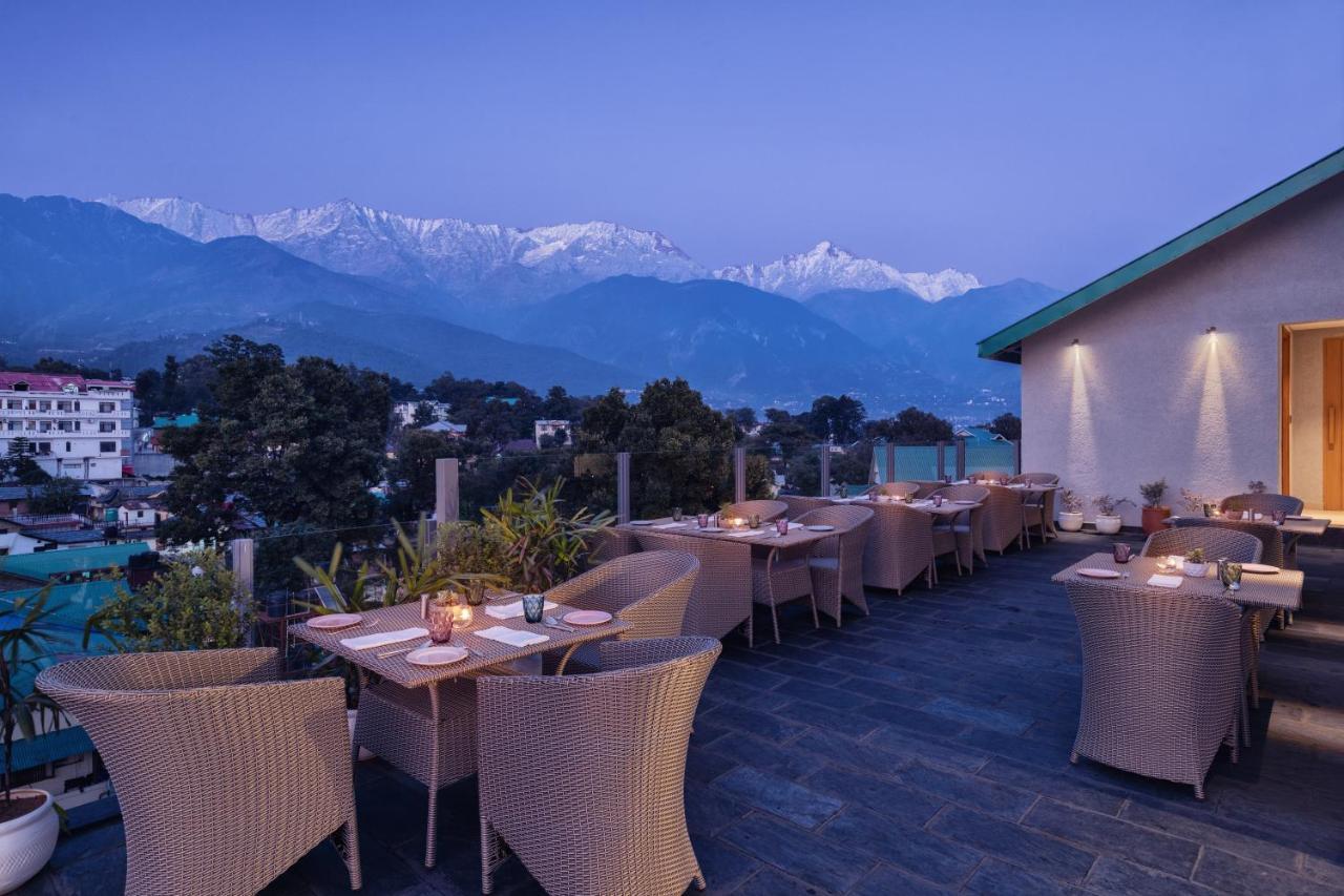 Infinitea Centric Dharamshala Hotel Buitenkant foto